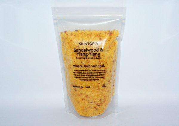 Sandalwood and Ylang-Ylang Salt Soak - Sensual (640g)