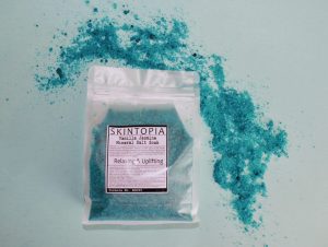 Skintopia Vanilla Jasmine and Mineral Salt Soak